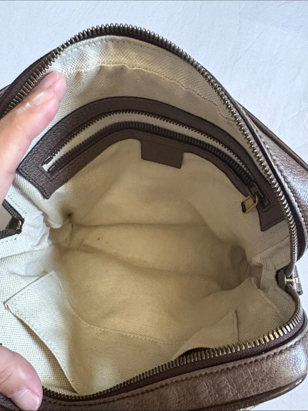 Gucci Beige GG Supreme crossbody with Green-Red Web and Brown Trim
